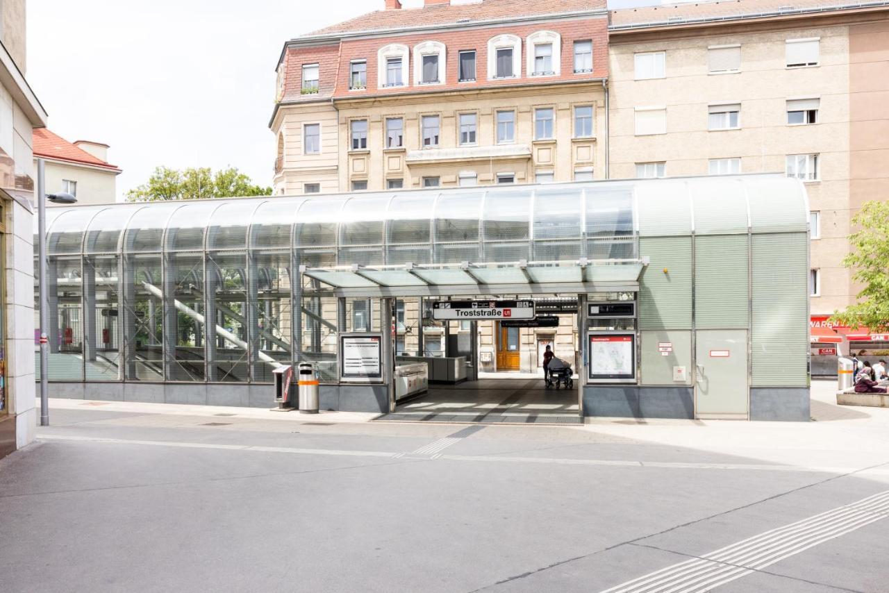 Studio Vienna Central Station Eksteriør billede