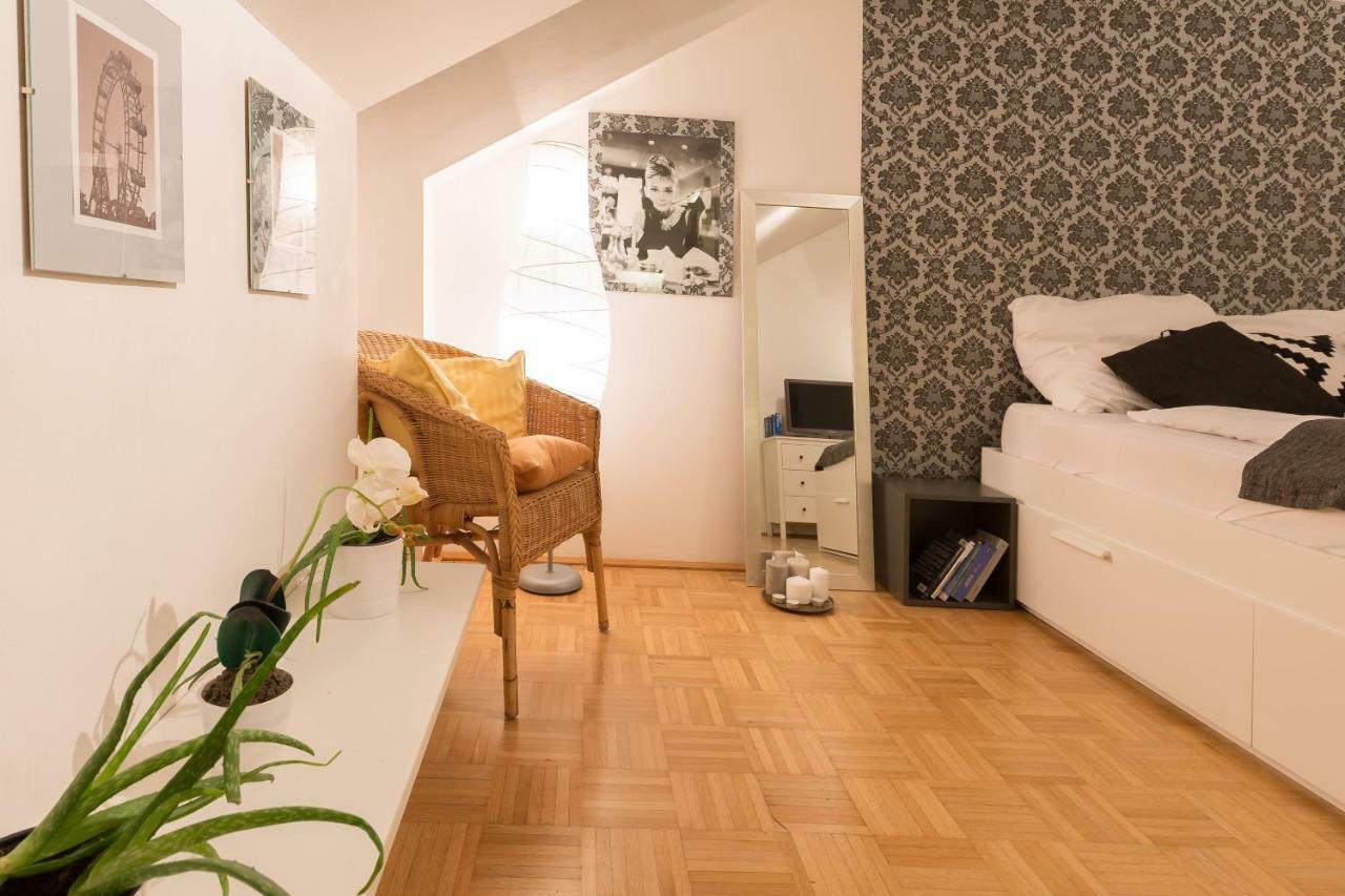 Studio Vienna Central Station Eksteriør billede